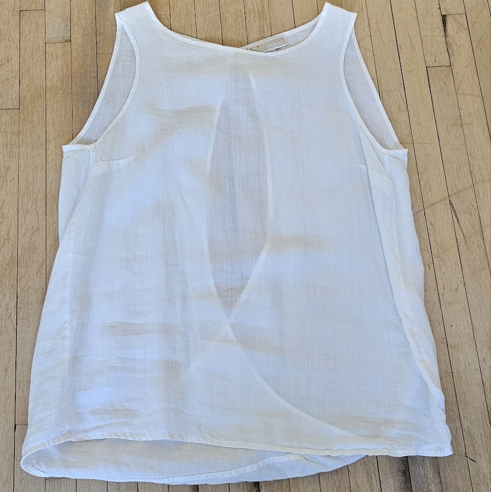 Almost new! Michael Kors ramie open back tank in white